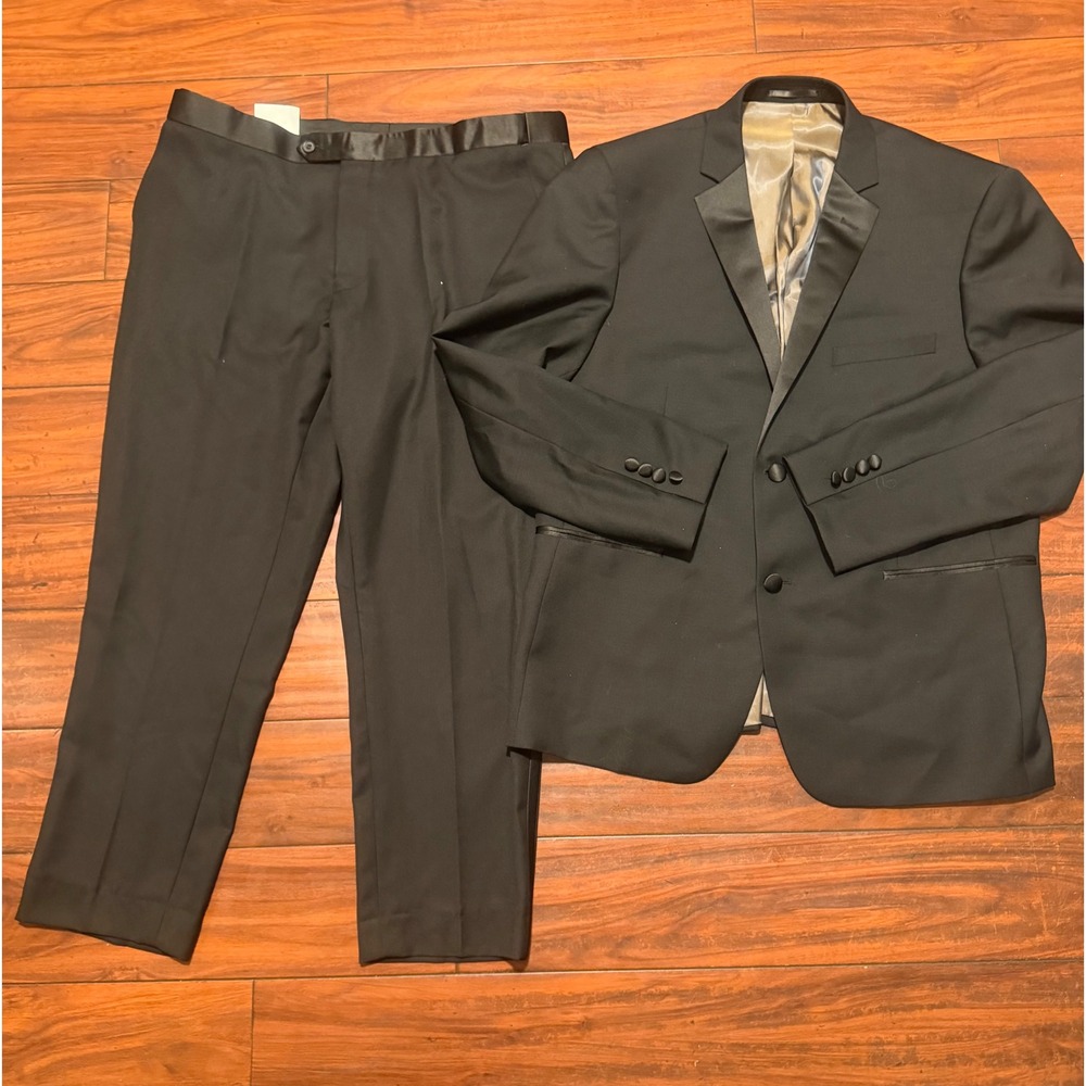 Men's Renoir black‎ 2-piece tuxedo R44/38